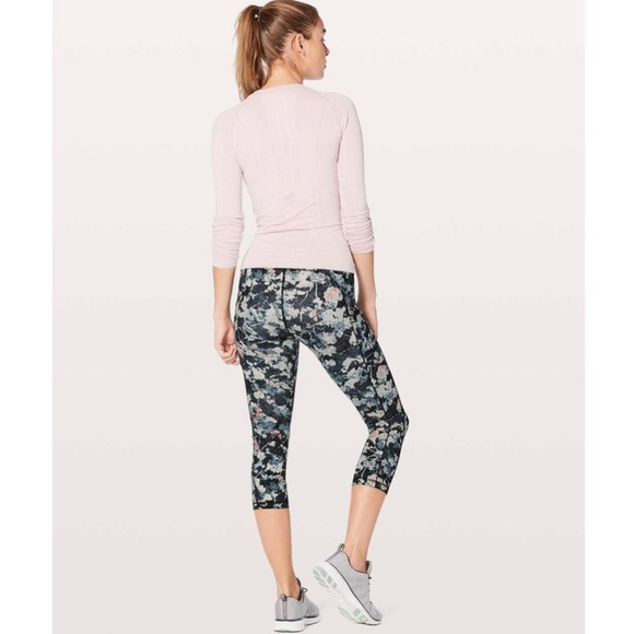 Lululemon Speed Up Crop *21" Spring Bloom Multi - Picture 3 of 9